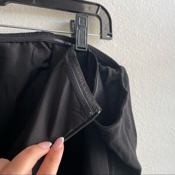 NWT Cupcakes & Cashmere Off the Shoulder Black Cocktail Dress - Picture 7 of 12